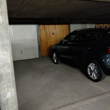 4 Personnes Piscine Balcon Parc *